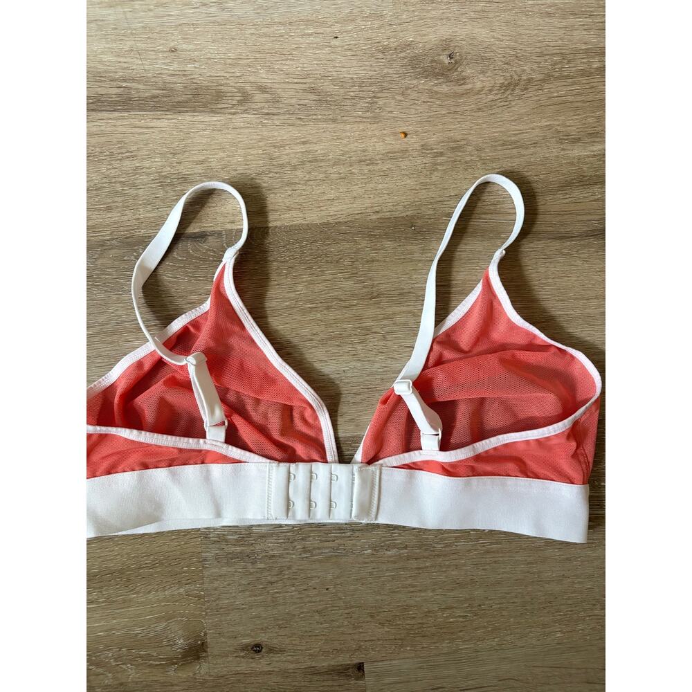 Negative Underwear Sieve Triangle Bra - Picture 2 of 3